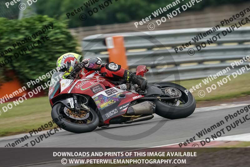 donington no limits trackday;donington park photographs;donington trackday photographs;no limits trackdays;peter wileman photography;trackday digital images;trackday photos